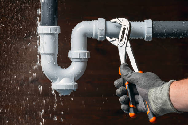 Professional Gas Line Repair technician working in Brookline, NH